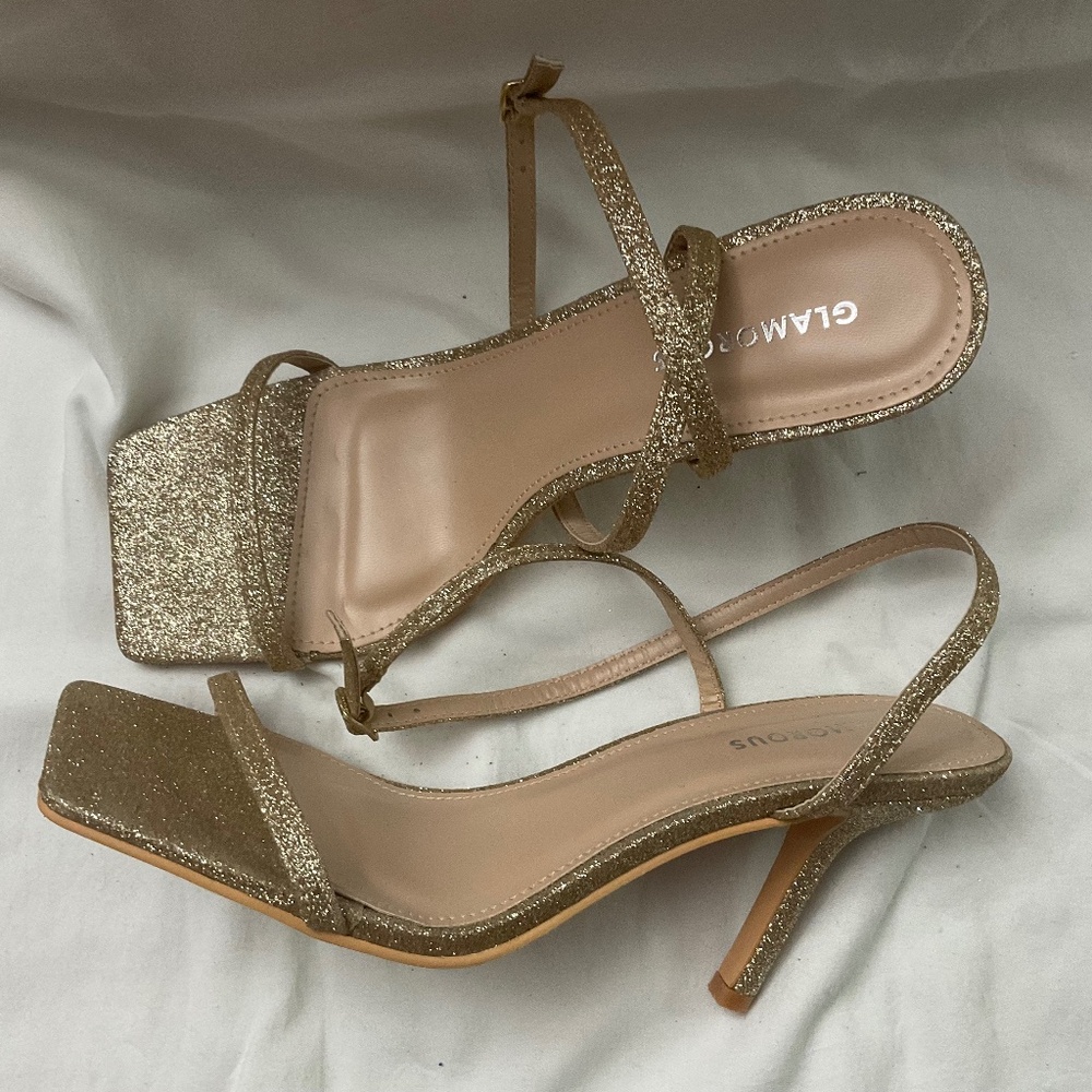 Sandals - Picture 5 of 6